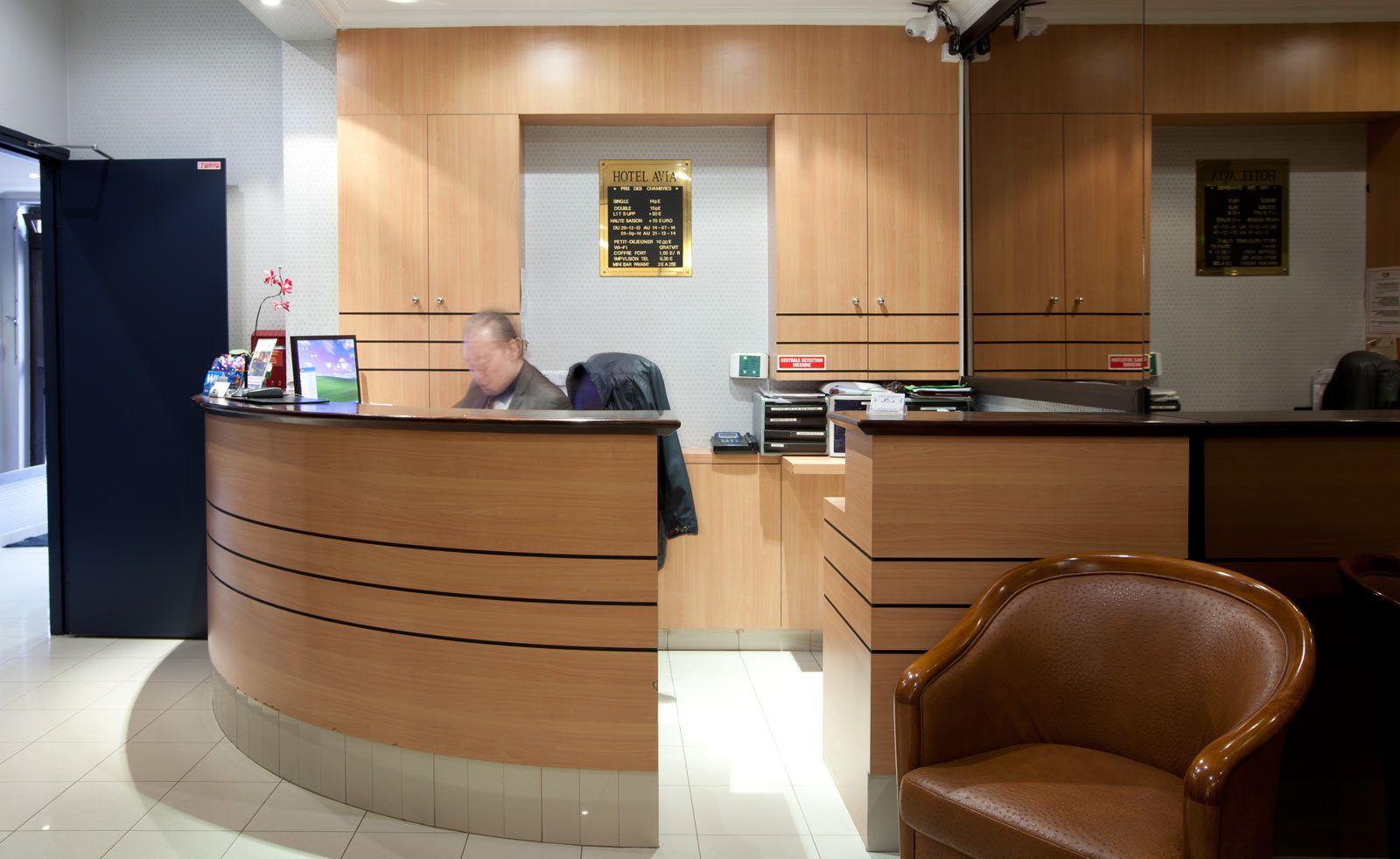 Avia Saphir Montparnasse Paris