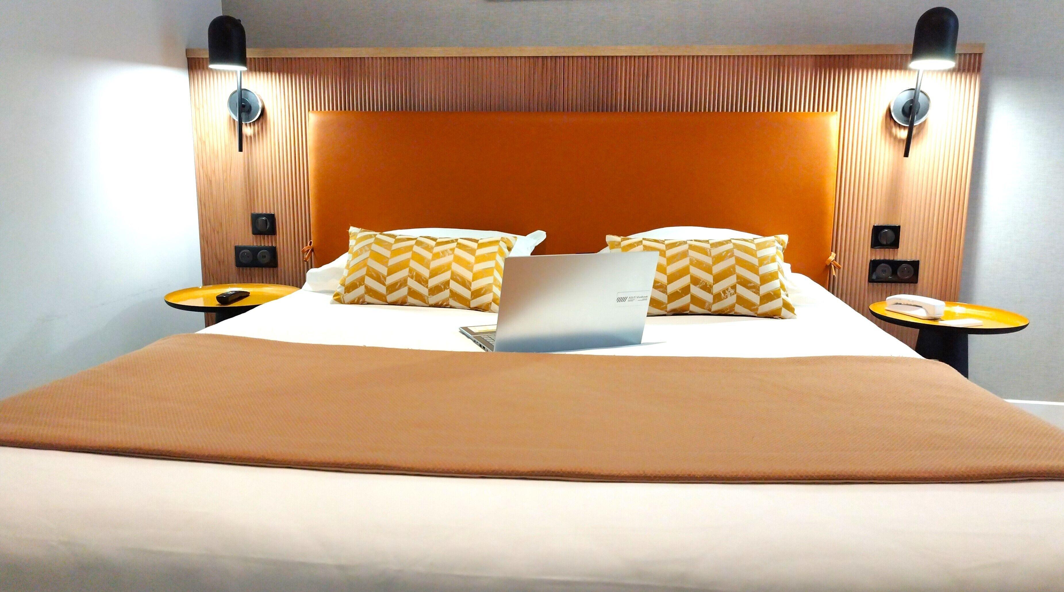 Avia Saphir Montparnasse Hotel 3*