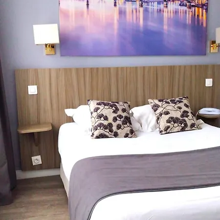 Avia Saphir Montparnasse Hotel Parigi
