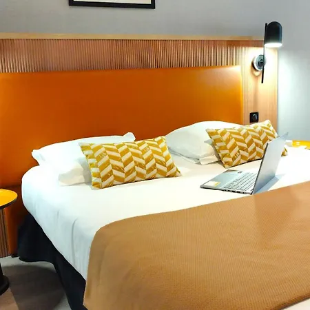 Avia Saphir Montparnasse Hotel Parigi
