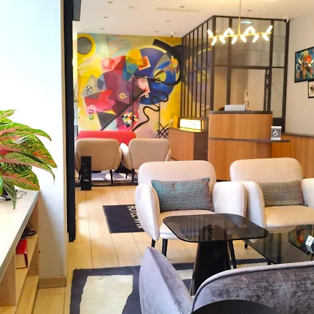 Avia Saphir Montparnasse Hotel Parigi
