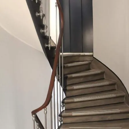 Avia Saphir Montparnasse Hotel Parigi