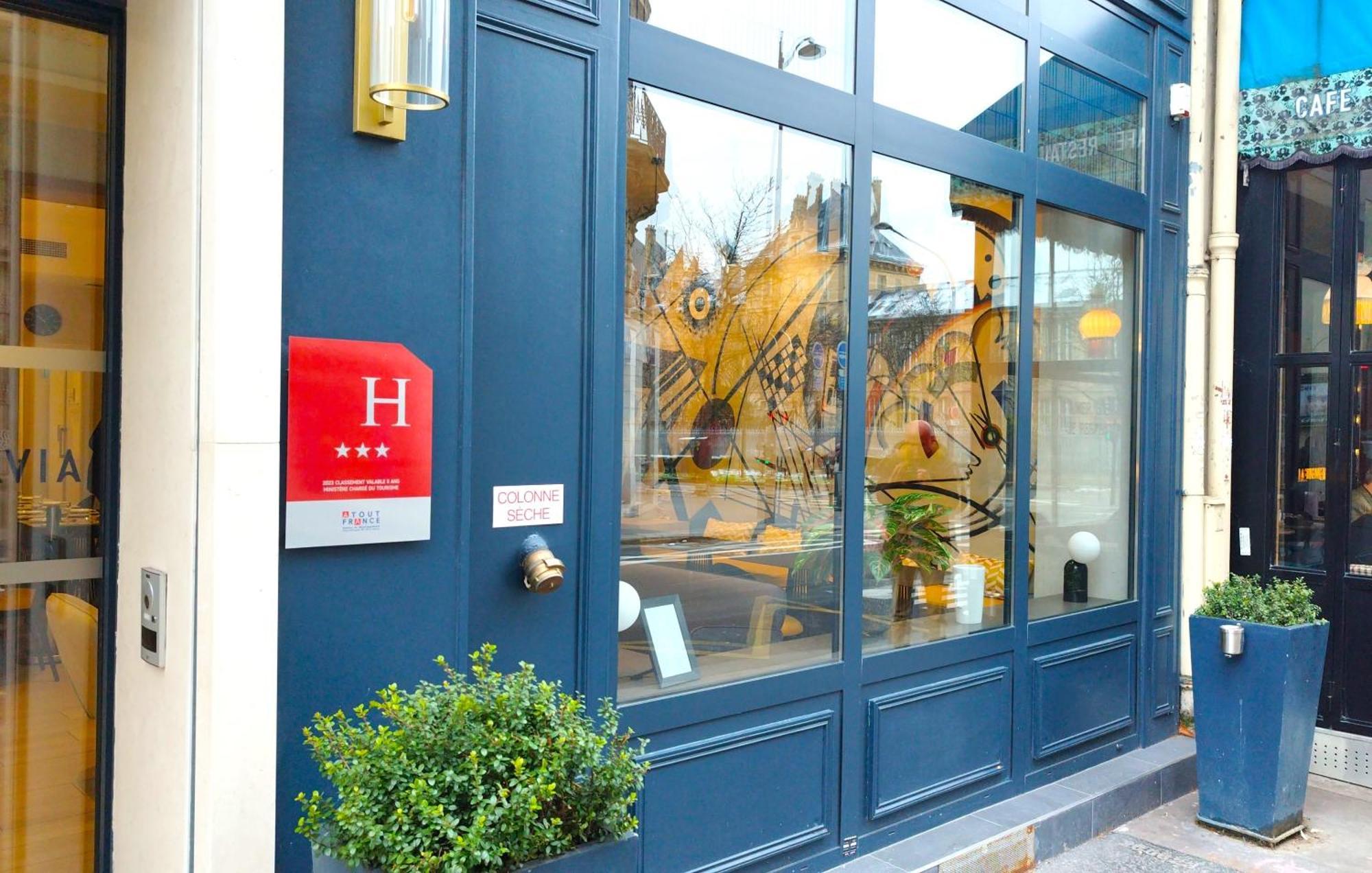 Avia Saphir Montparnasse Parigi