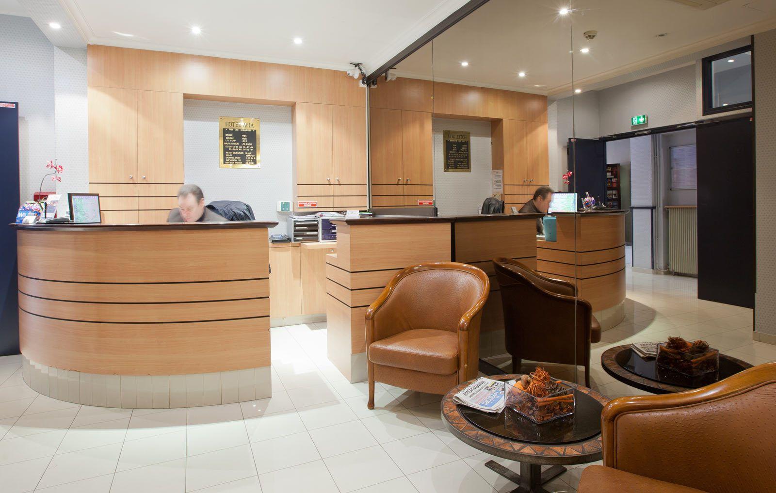 Avia Saphir Montparnasse Hotel Paris