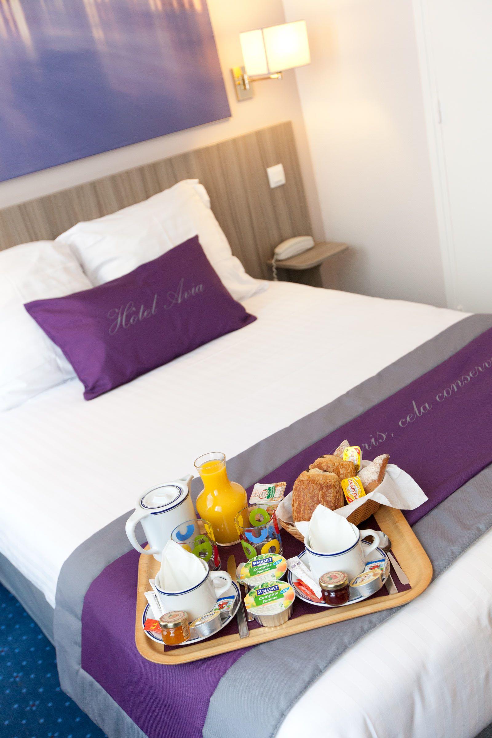 Avia Saphir Montparnasse Paris