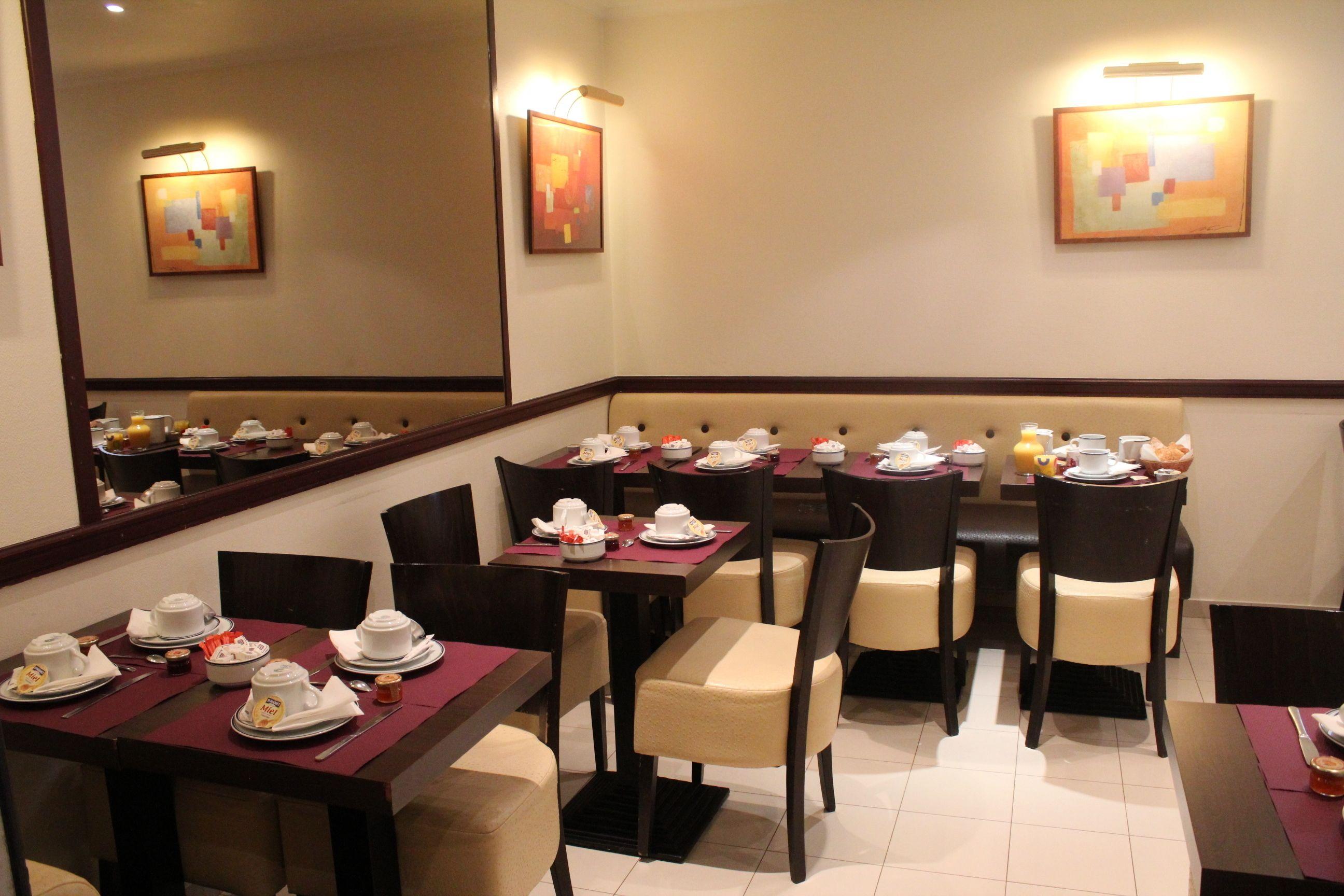 Avia Saphir Montparnasse