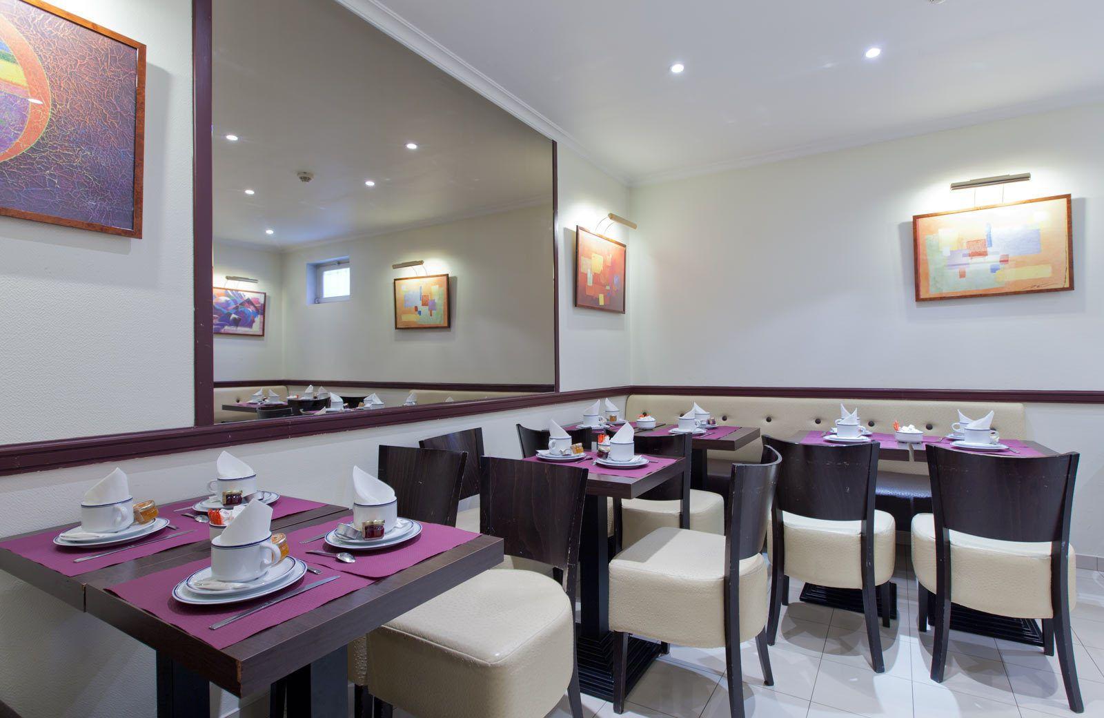 Avia Saphir Montparnasse Paris