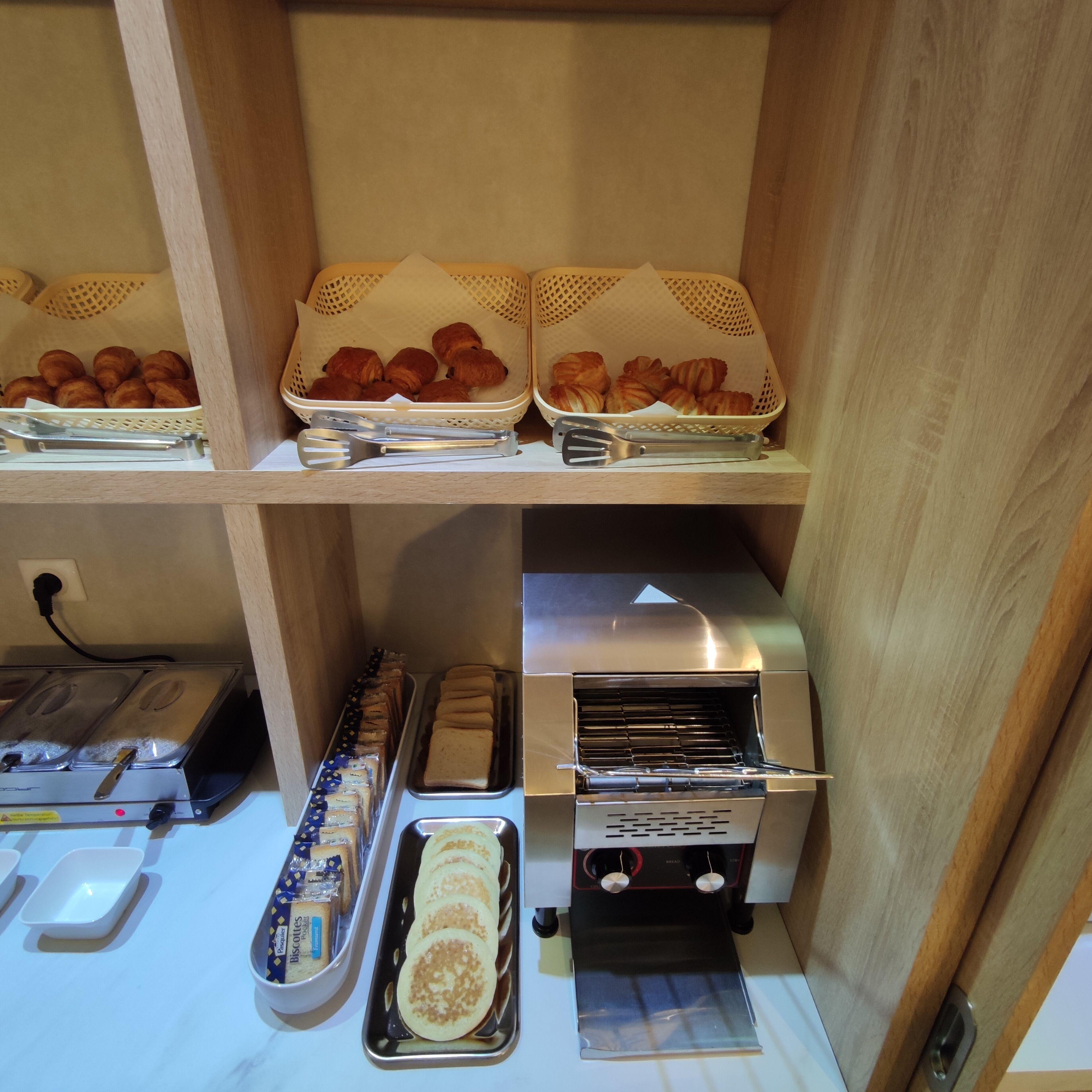 Avia Saphir Montparnasse 3*